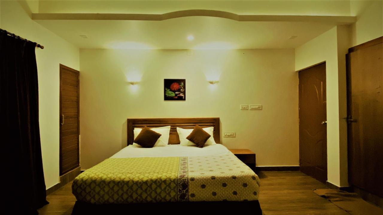 White Shell Beach House Kannur Eksteriør billede